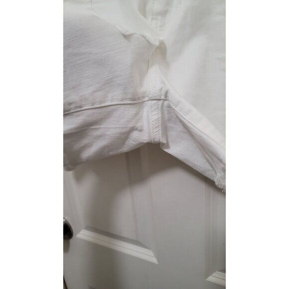 A.N.A White Denim Distressed Shorts With Star Appliques & Frayed Size 14T - Picture 5 of 9